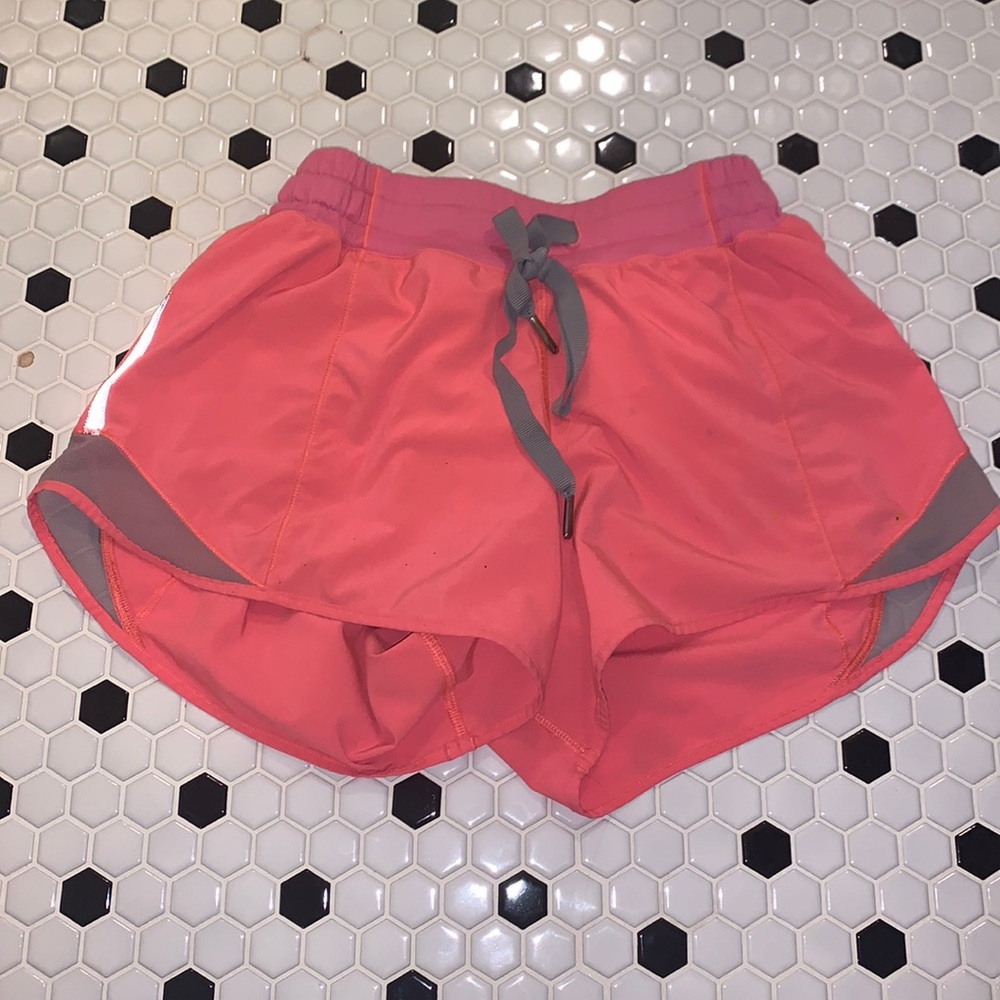 rare size 4 long lululemon shorts